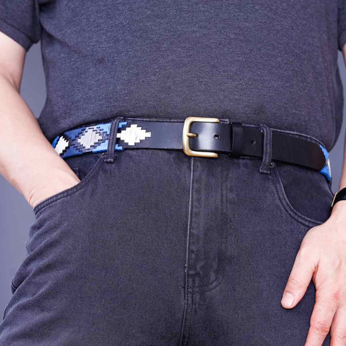 ArdMoor Polo Belt - Navy/Blue/White  - on model