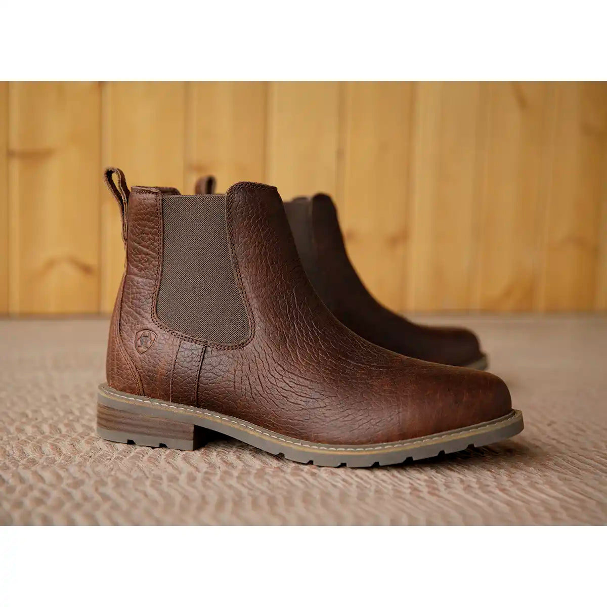 Ariat Men's Wexford Bison Chelsea Boots - Chocolate Bison - Detail