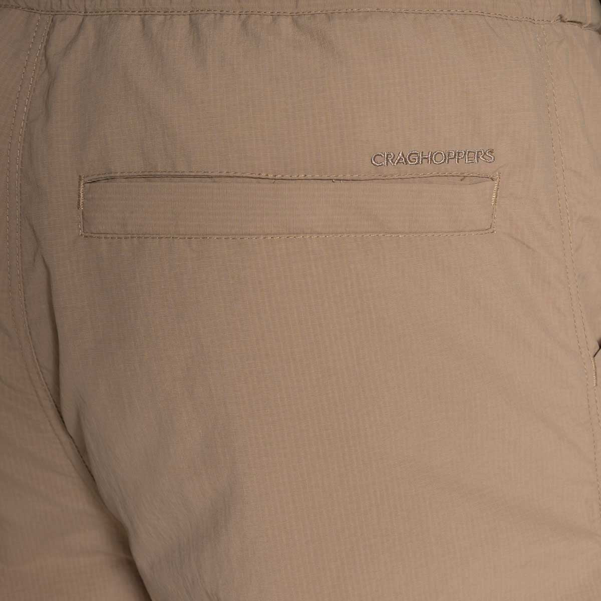 Craghoppers NosiLife Kadin Cargo Short - Earthenware - Rear Pocket