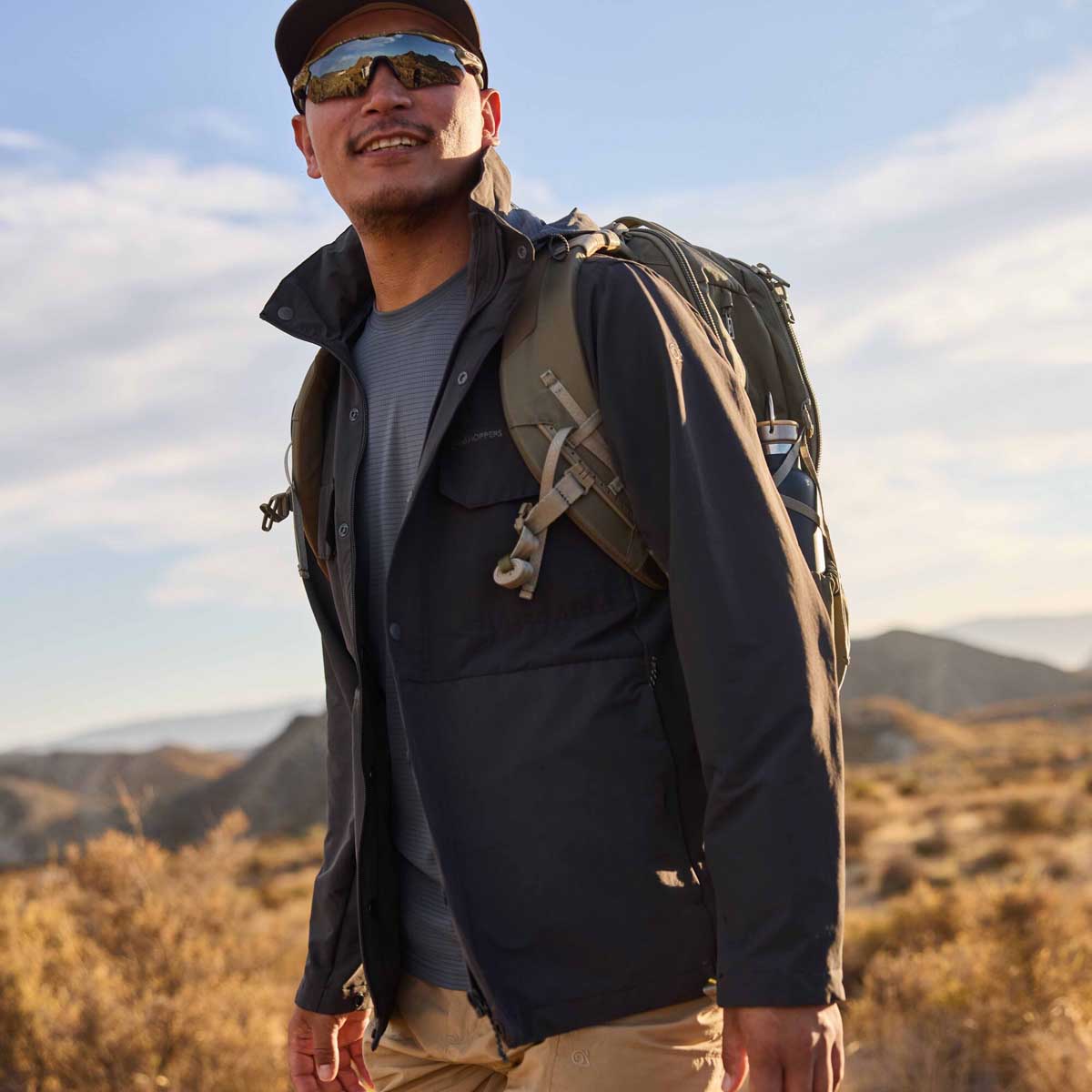 Craghoppers NosiLife Younes Jacket - Dark Iron - Model