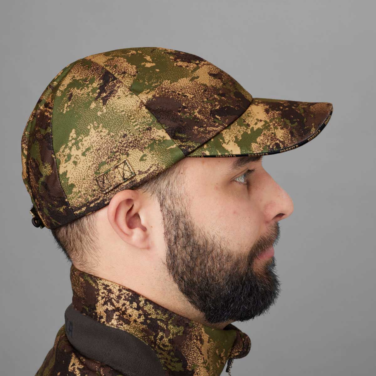 Harkila Deer Stalker Camo HWS Cap - on model