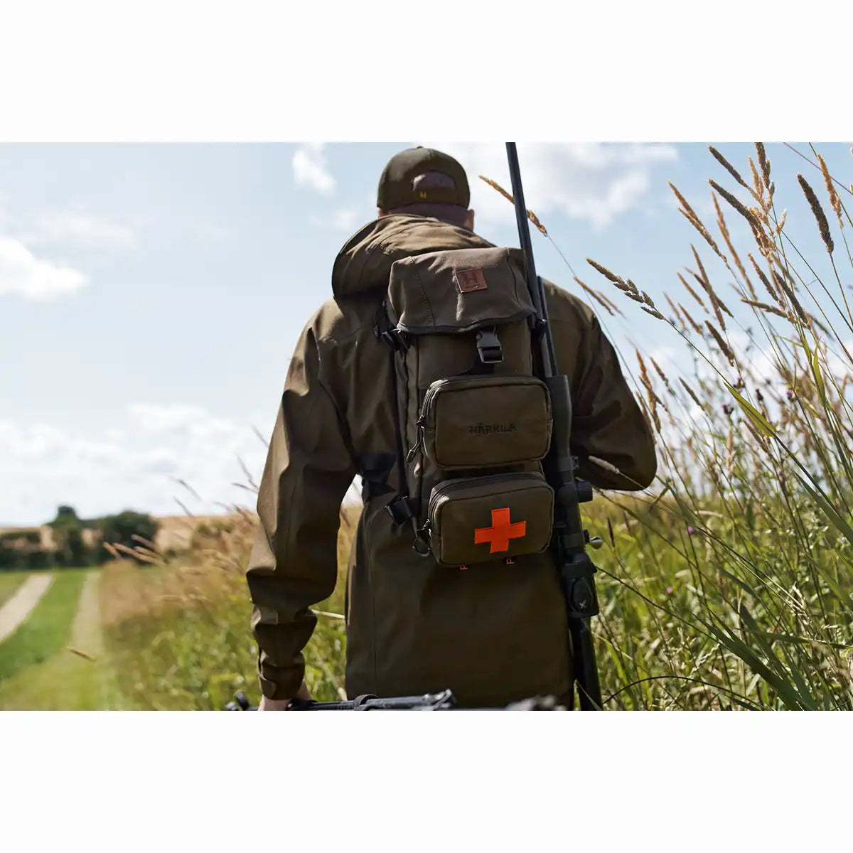 Harkila Ragnar First Aid Backpack - Worn By Model