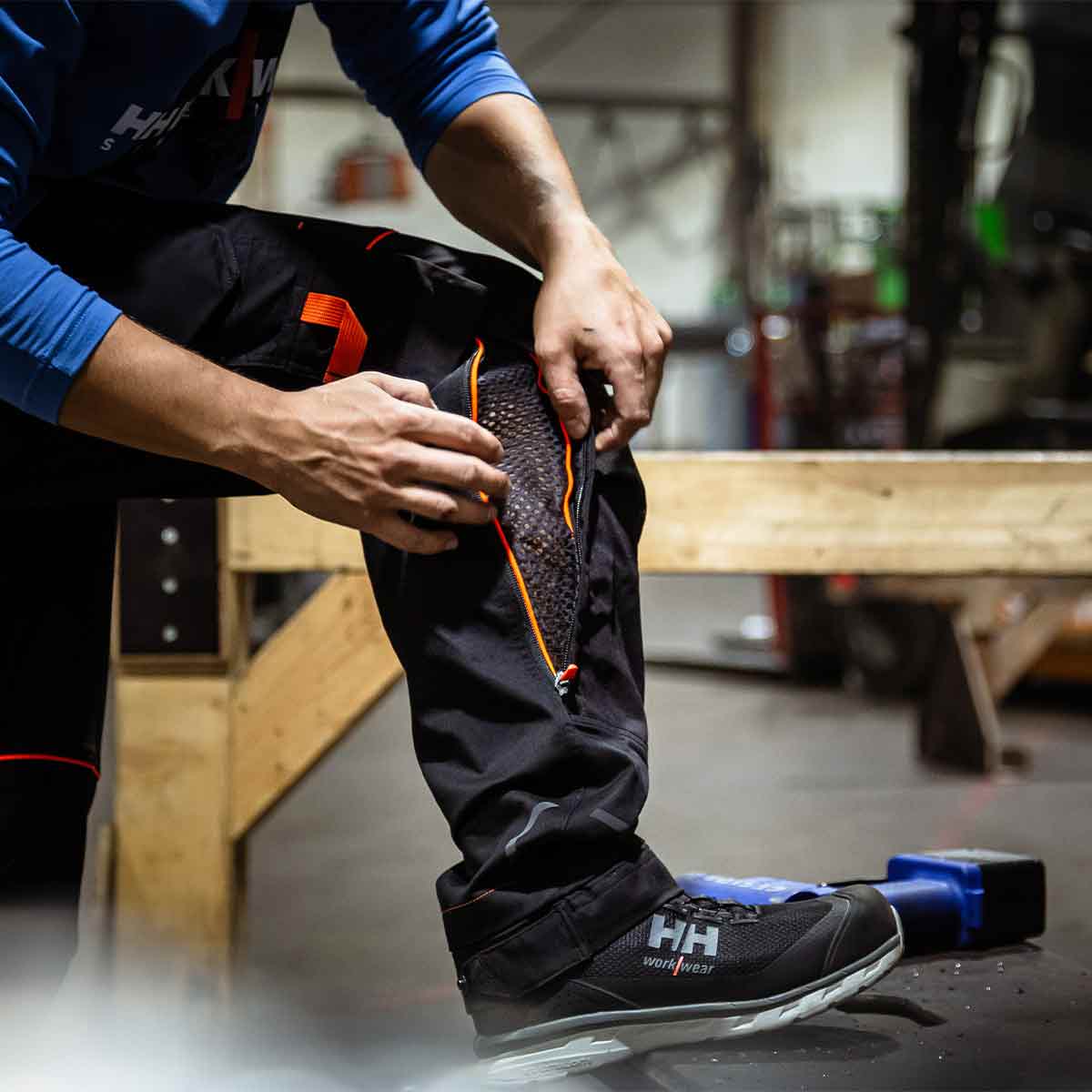 Helly Hansen Chelsea Evolution BRZ Construction Pant - Black - Vents
