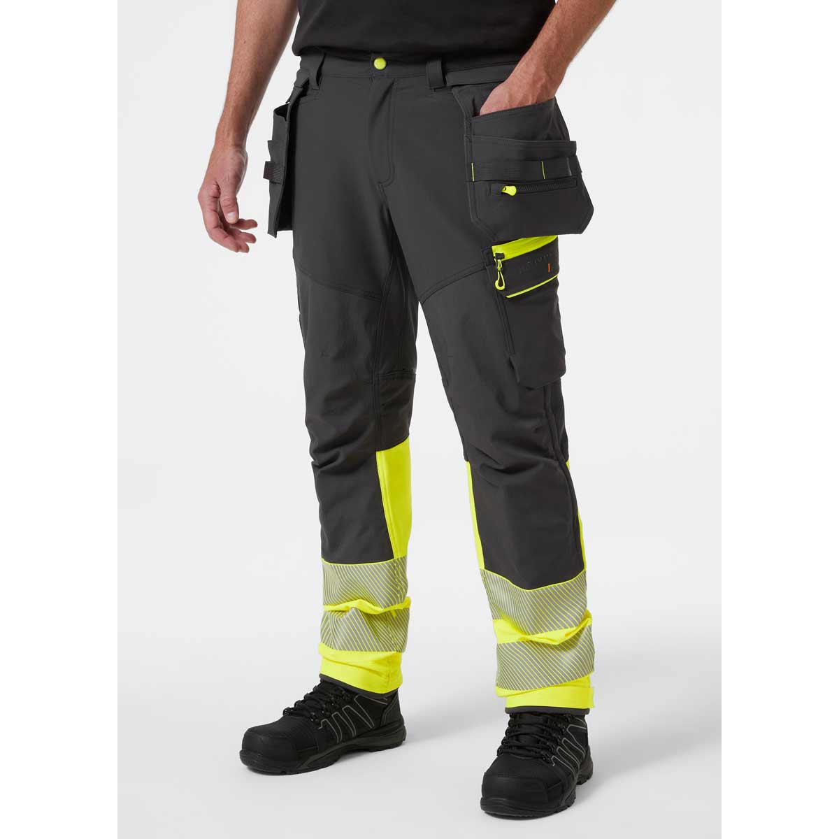         Helly-Hansen-ICU-BRZ-Construction-Pant-Class-1-Yellow-Ebony-Onbody
