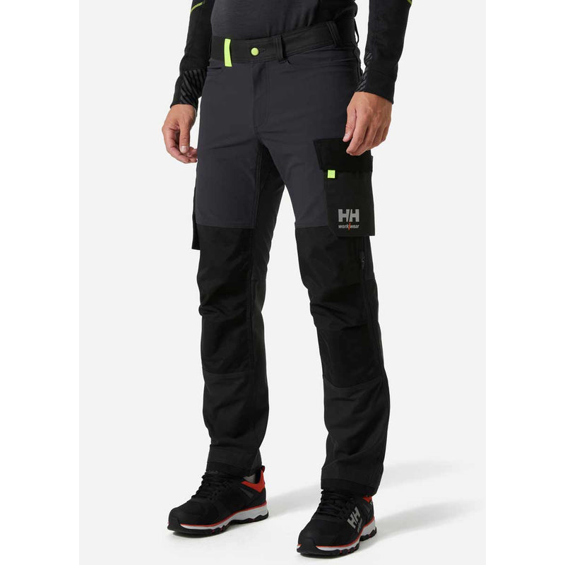 Helly-Hansen-Oxford--4X-Work-Pant-Ebony-Black-LIfestyle