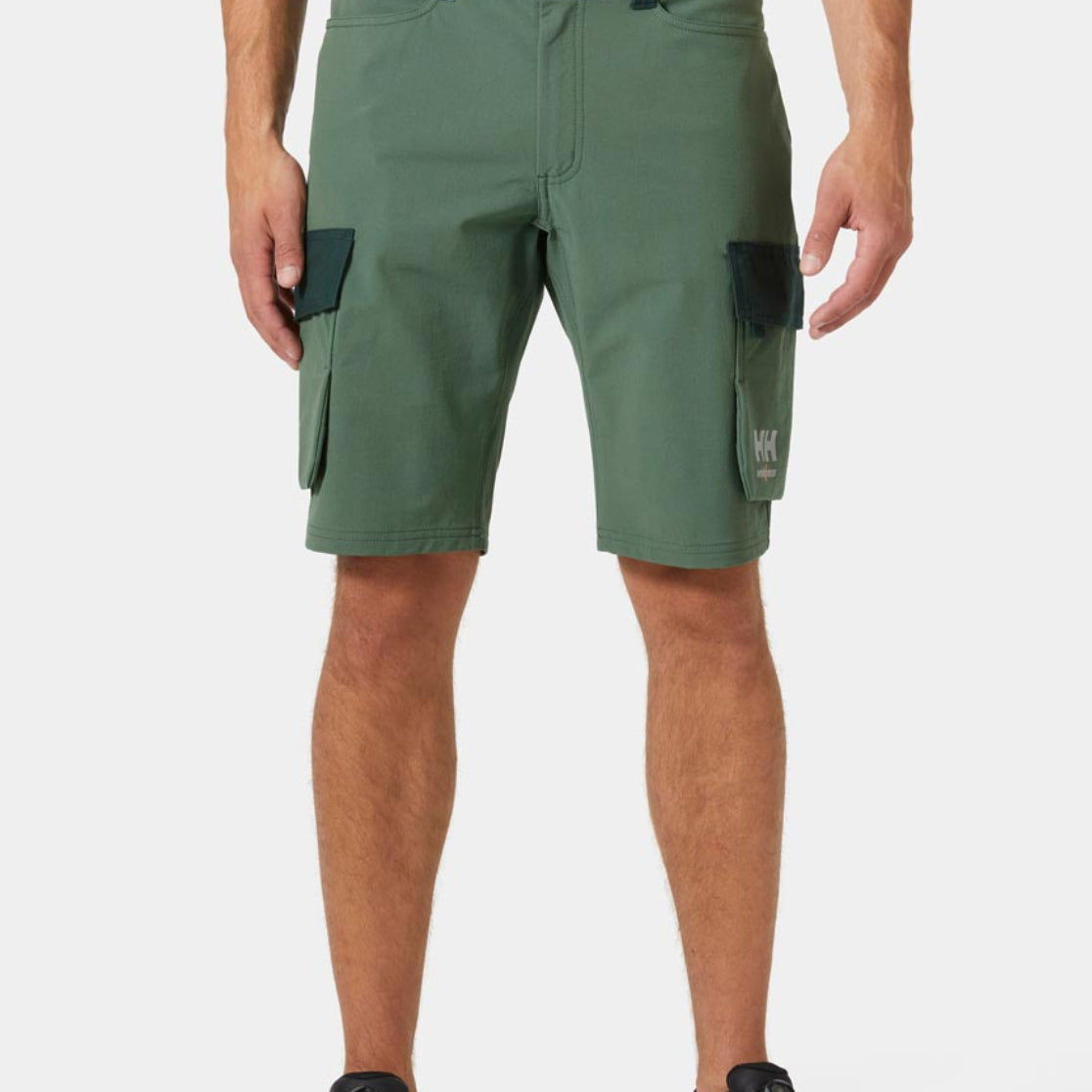 Helly Hansen Oxford 4X Cargo Shorts - Spruce On Model
