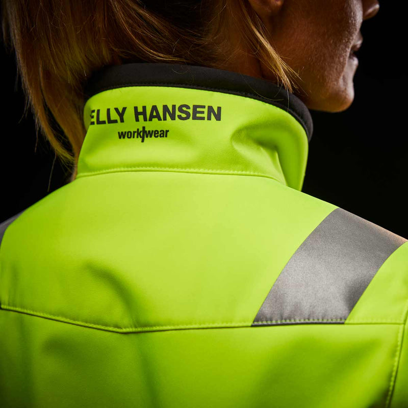     Helly-Hansen-Women_s-Luna-Hi-Vis-Softshell-Jacket-Rear-onbody
