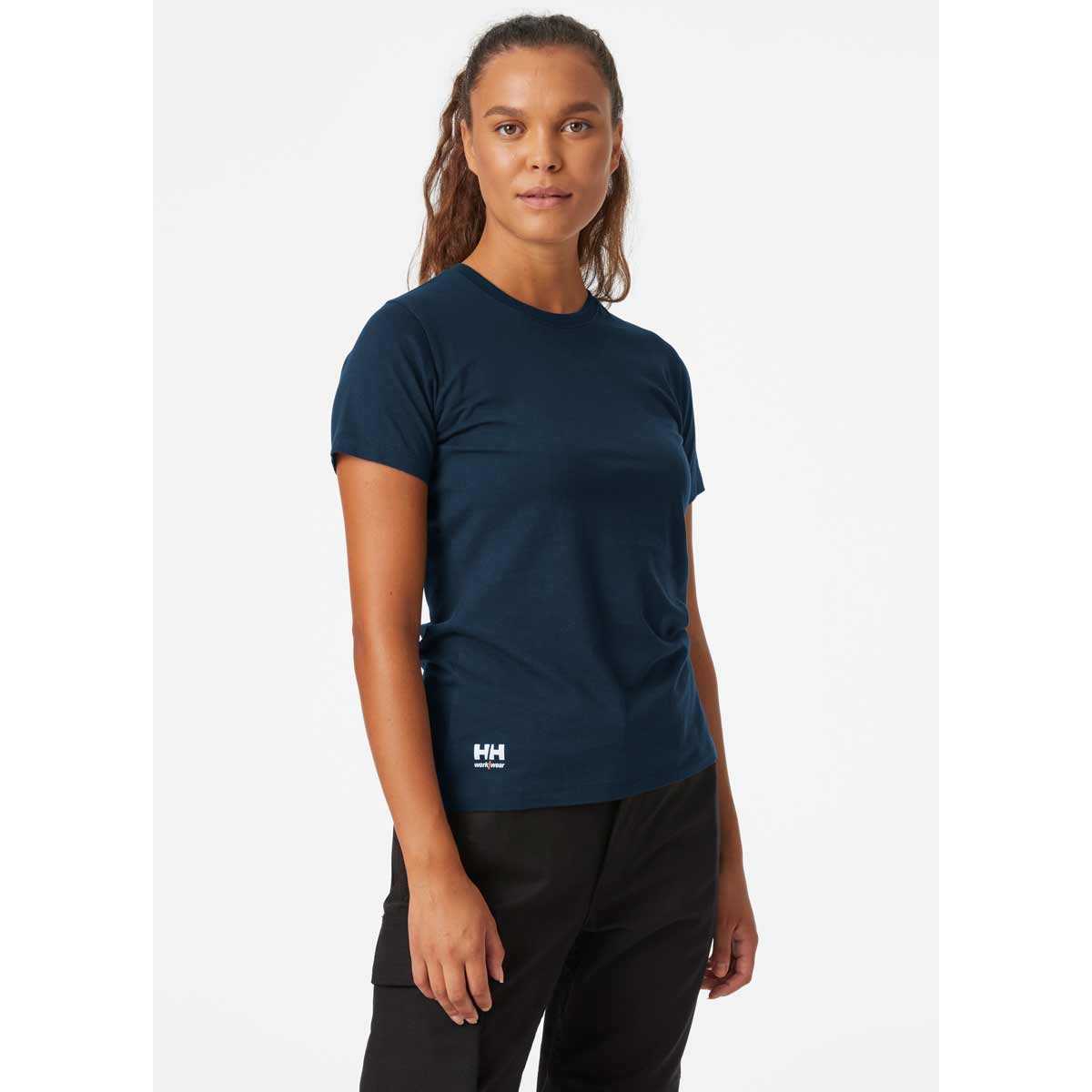    Helly-Hansen-Women_s-Manchester-T-shirt-NAvy-Onbody