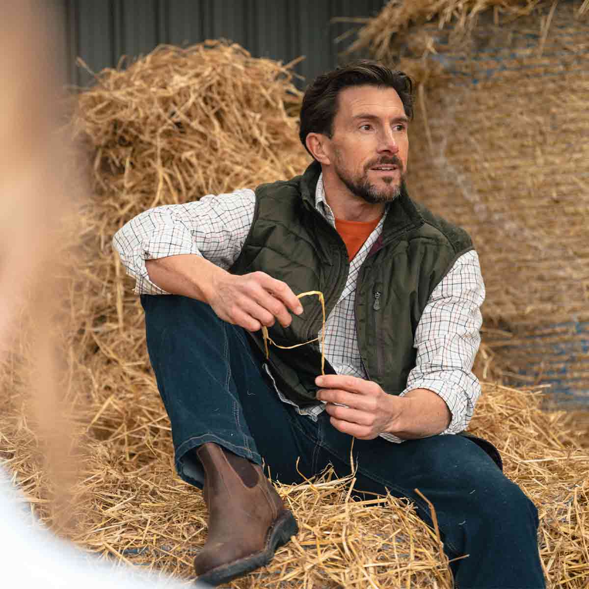 Hoggs of Fife Melville Hybrid Gilet - Dark Forest - Model