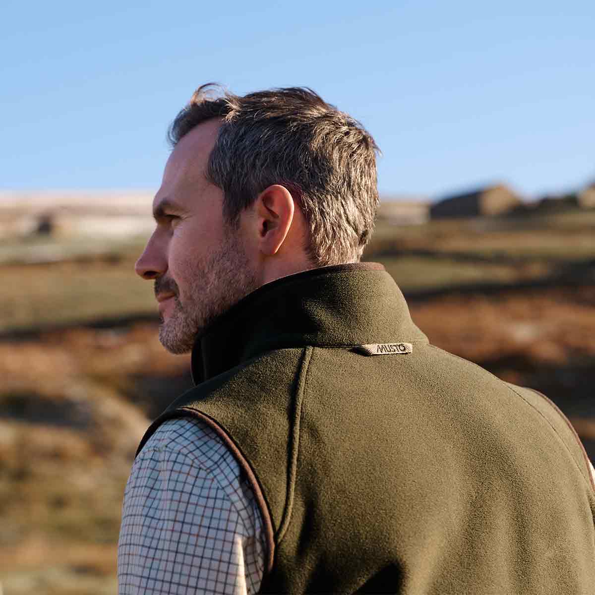 Musto Fenland 200 Polartec Fleece Vest - Collar