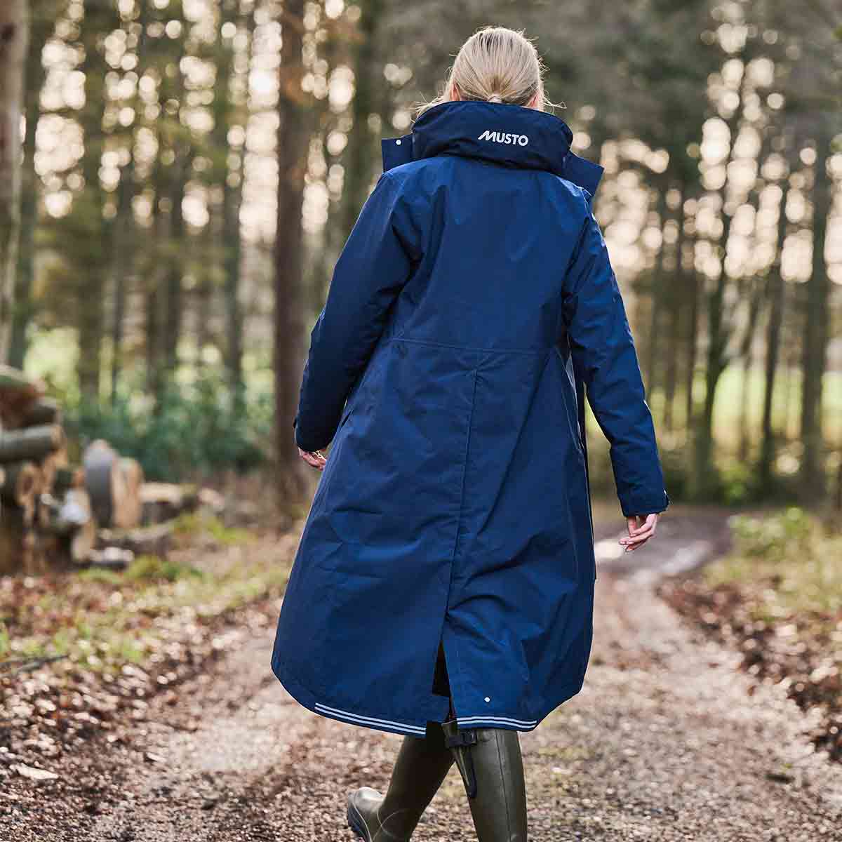 Musto Women's Suffolk Waterproof Coat - Lifestyle Rear