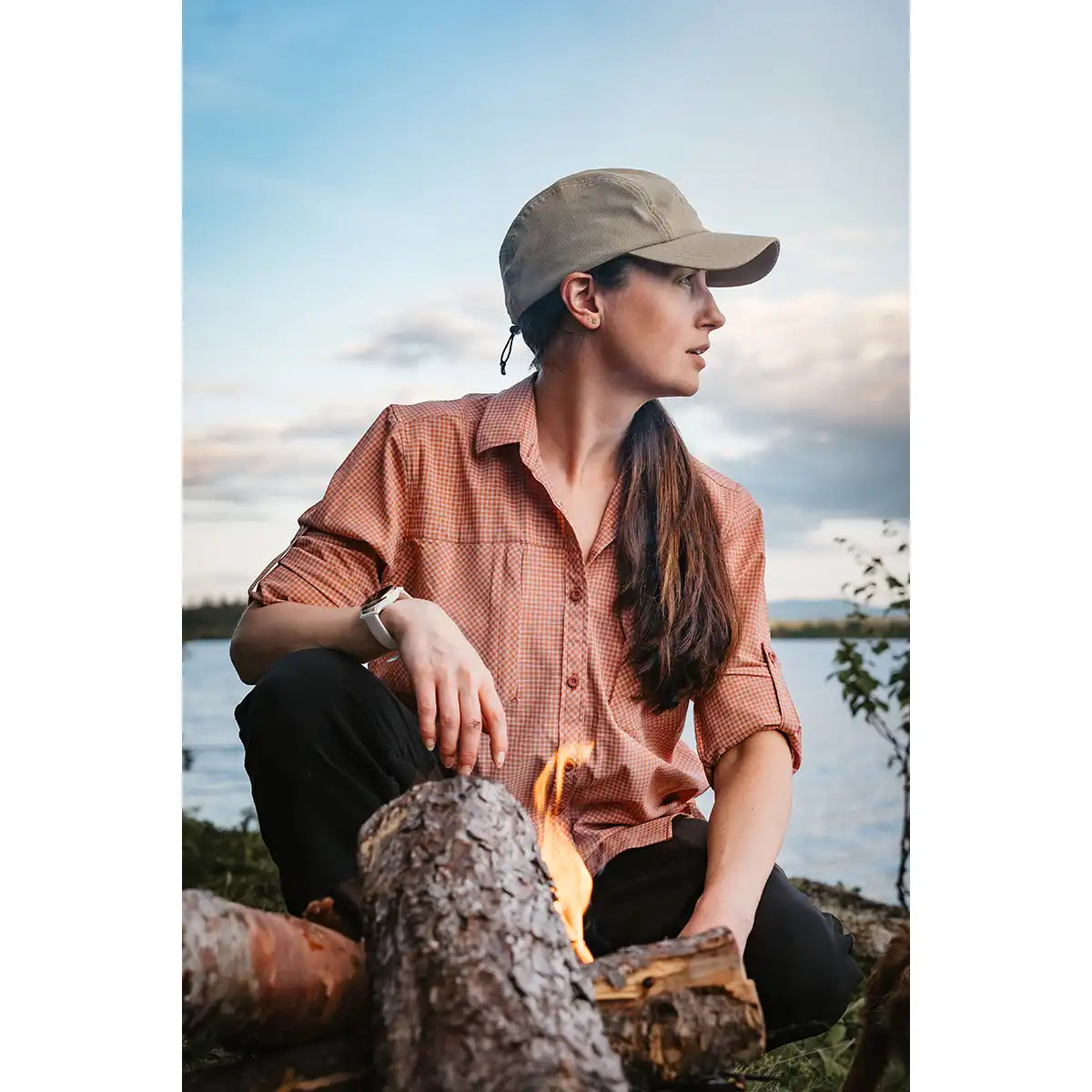 Pinewood InsectSafe Cap- Light Khaki- lifestyle camping