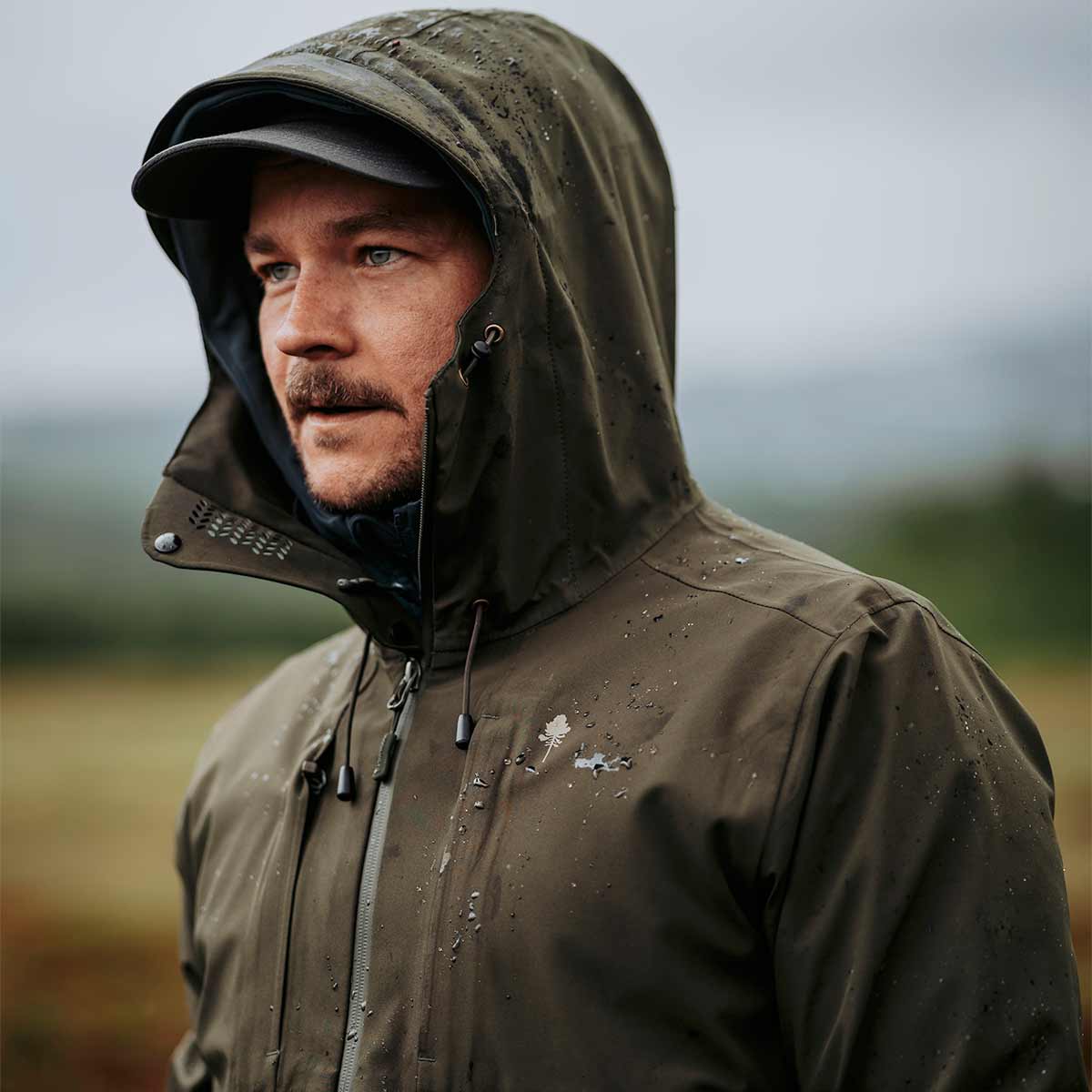 Pinewood Abisko 3L Jacket - Moss Green - Model