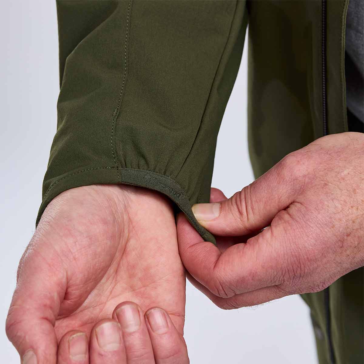 Pinewood Abisko Light Stretch Jacket - Moss Green - Cuff