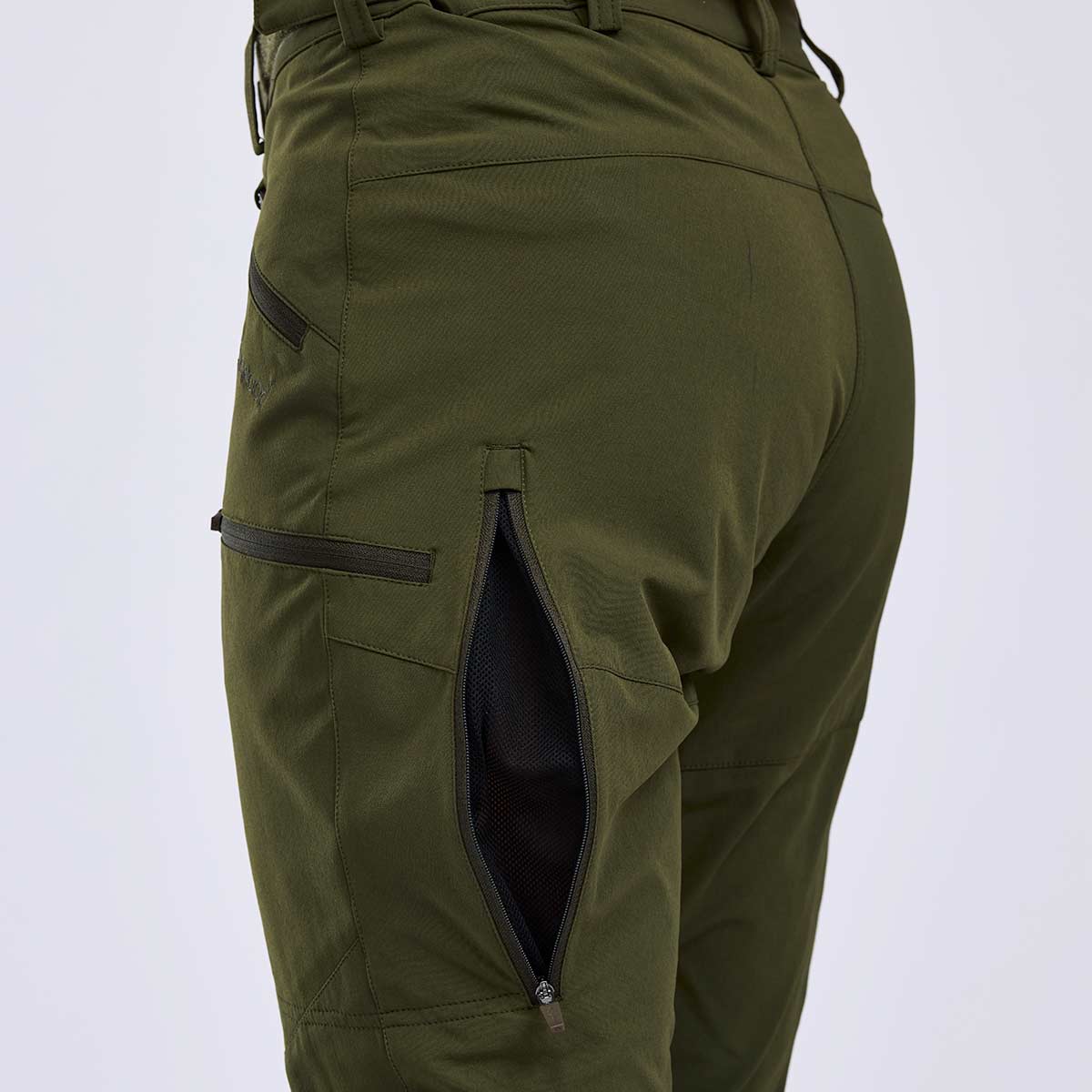 Pinewood Abisko Women's Light Stretch Trousers - Moss Green - Vent