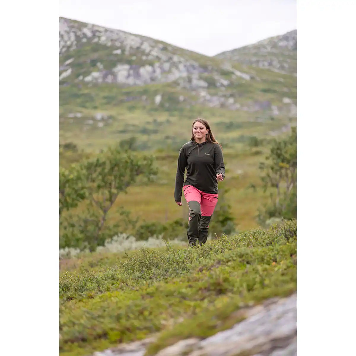 Pinewood InsectSafe Women's Function Hoodie- Moss Green- lifestyle- hiking