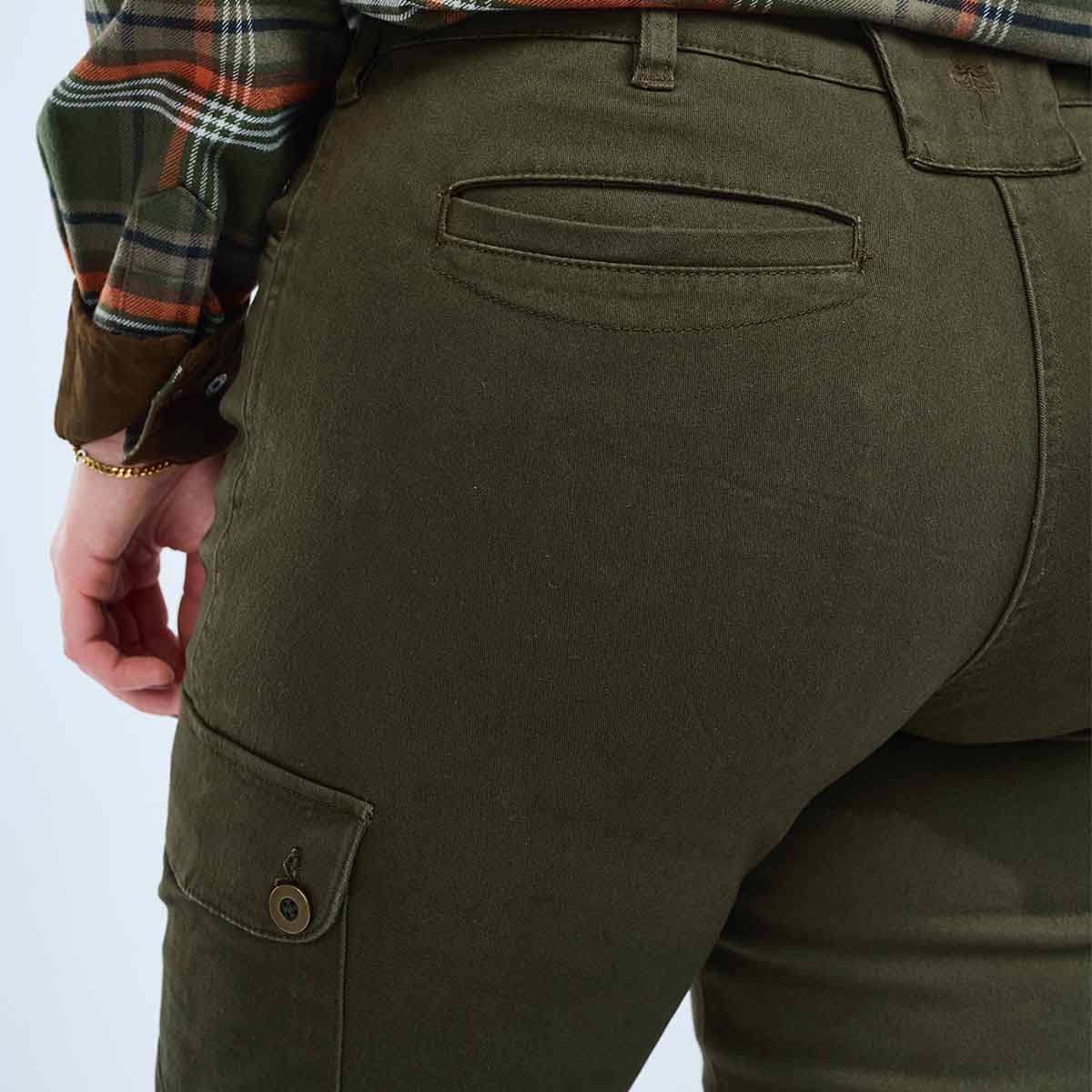 Pinewood Varnamo Women's Serengeti Trousers - Moss Green - Pocket