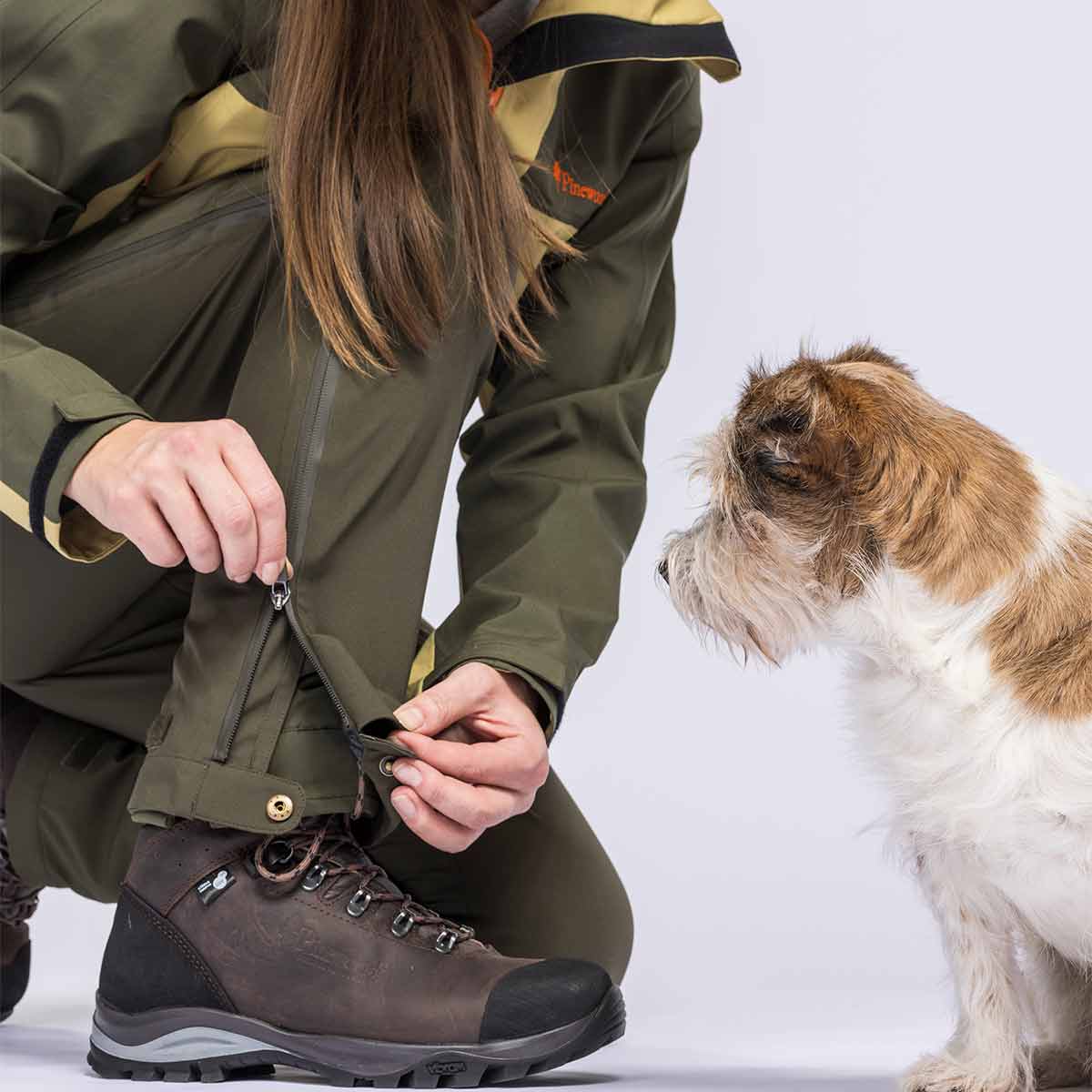 Pinewood Abisko Women's 3L Trousers - Moss Green - Zip Detail