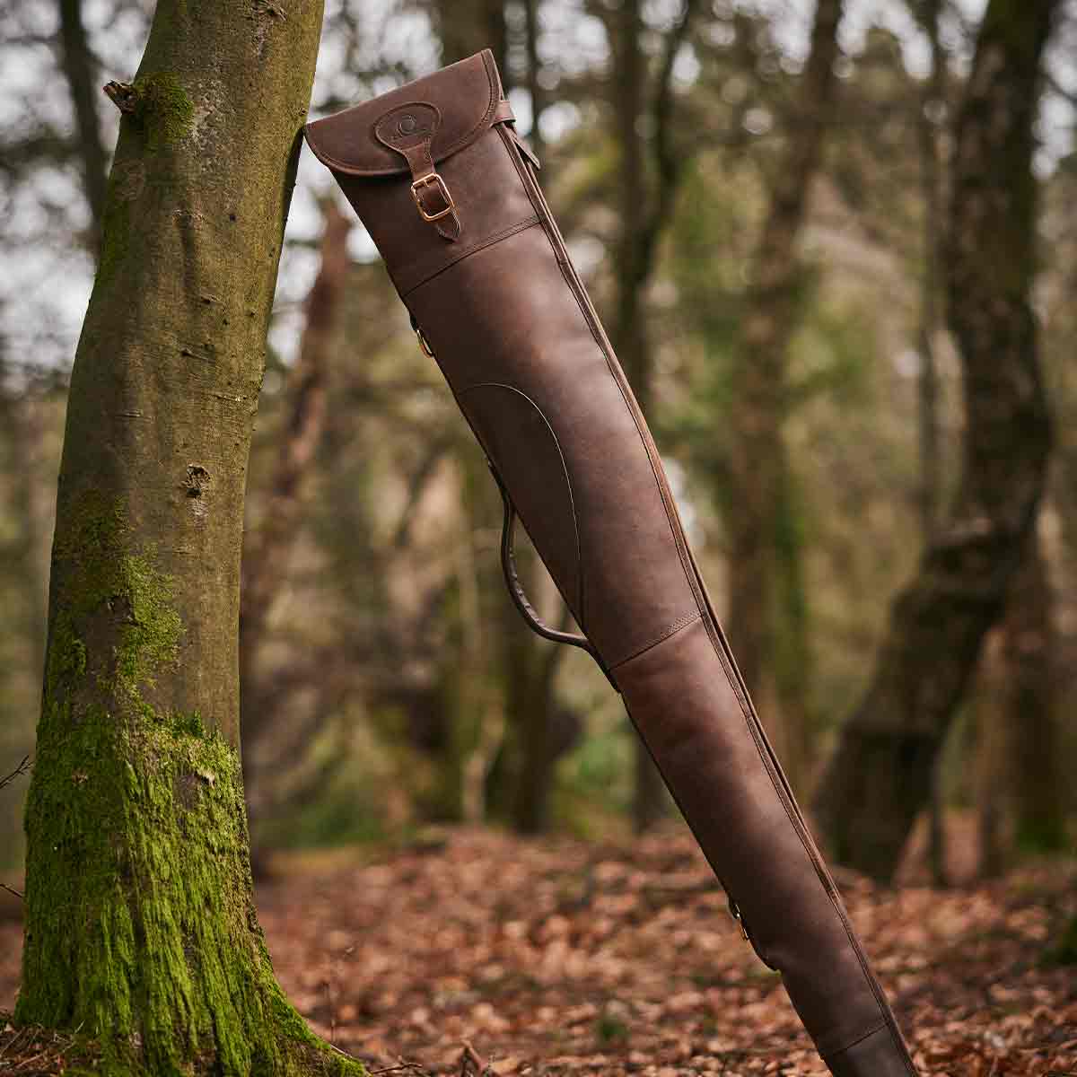 Chatham Premium Antique Oiled Leather Gun Slip with Flap & Zip - Brown