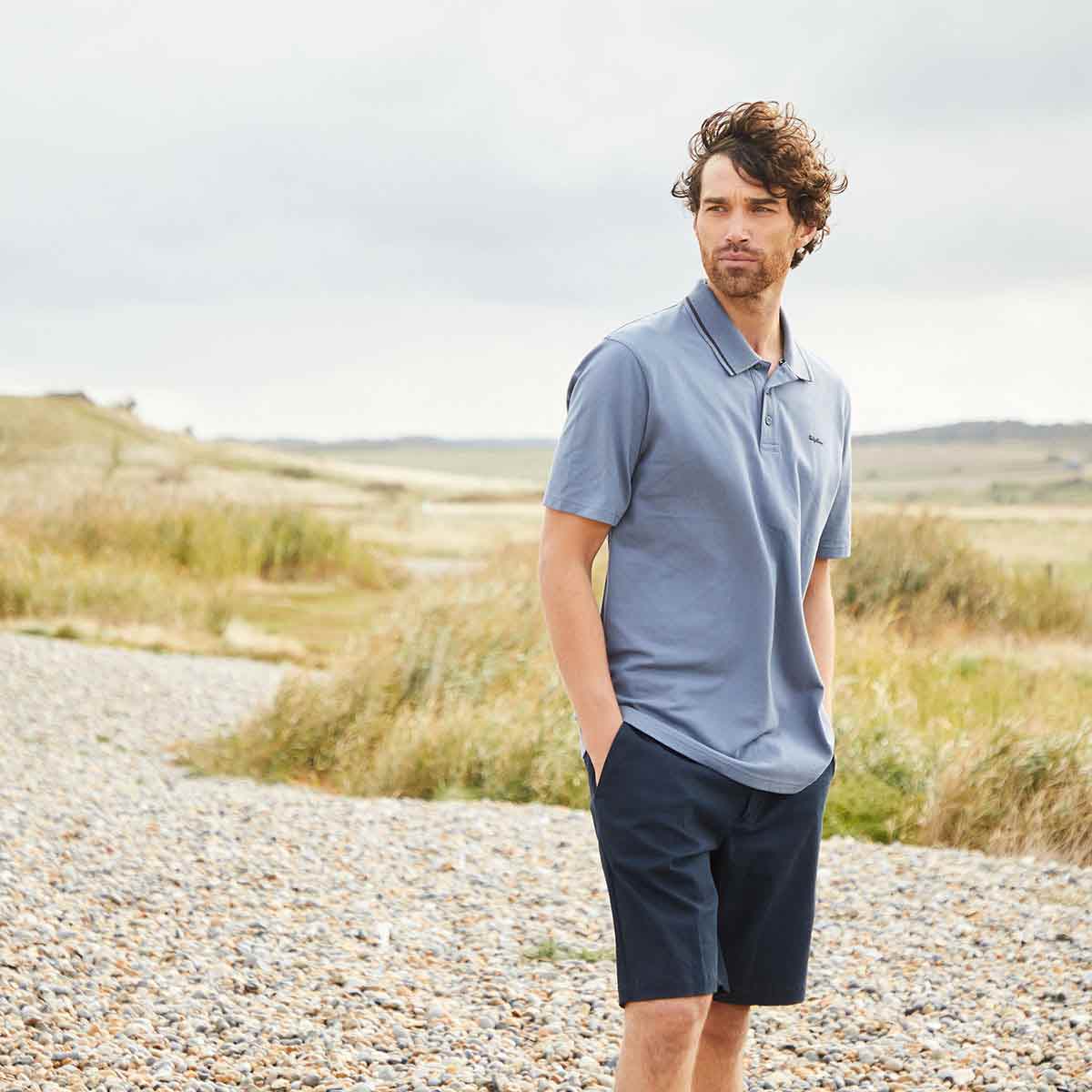 Ridgeline Waxham Shorts - Navy - Model