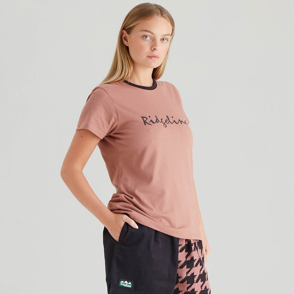 Ridgeline Women's Signature T-Shirt - Dusky Pink - Side