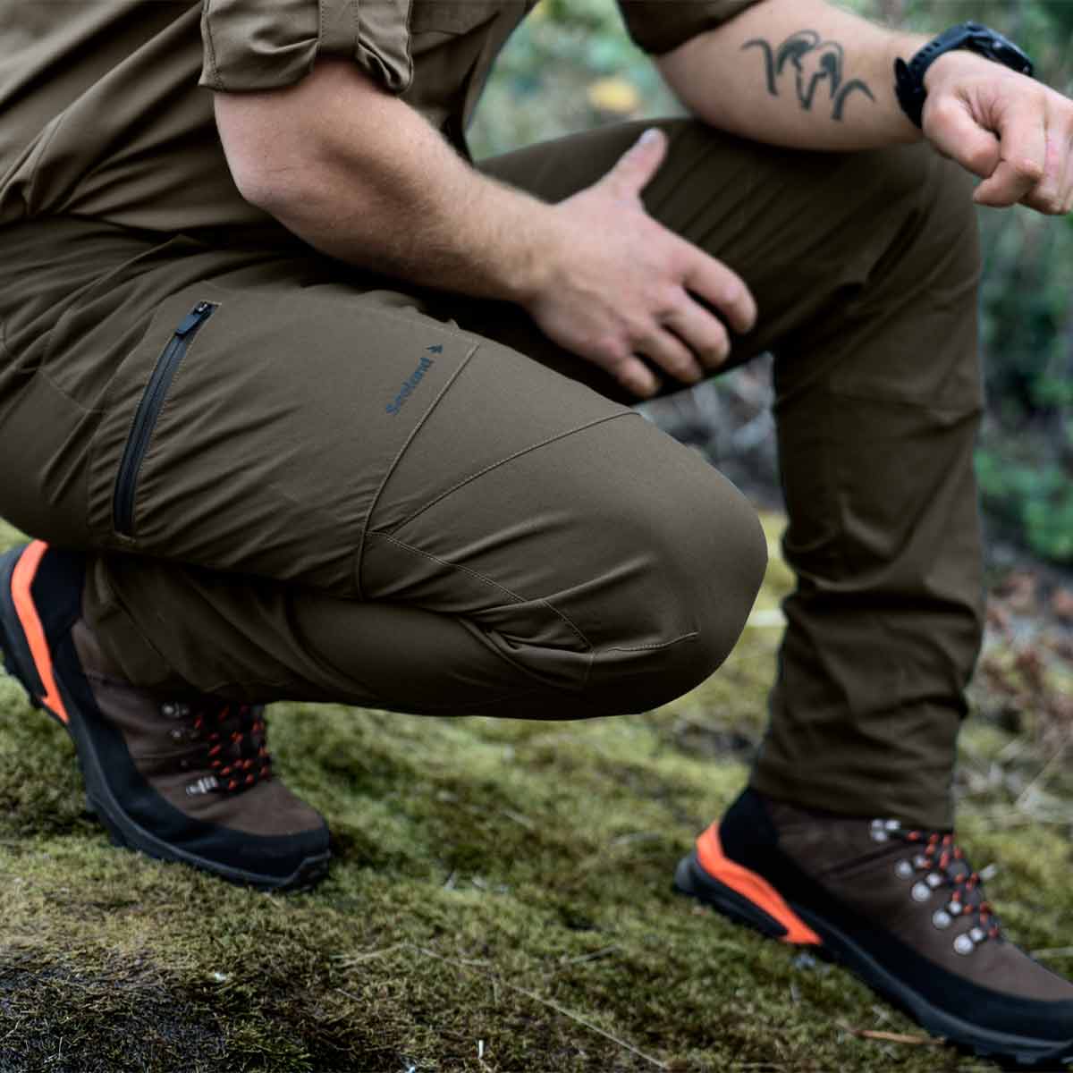 Seeland Ash Outdoor Trousers - Pine Green - Model