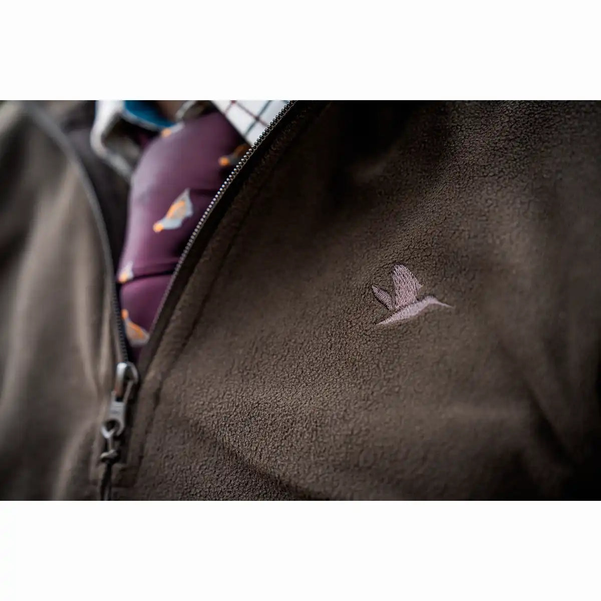 Seeland Benjamin Half Zip Fleece Pullover - Dark Brown - Logo Close Up