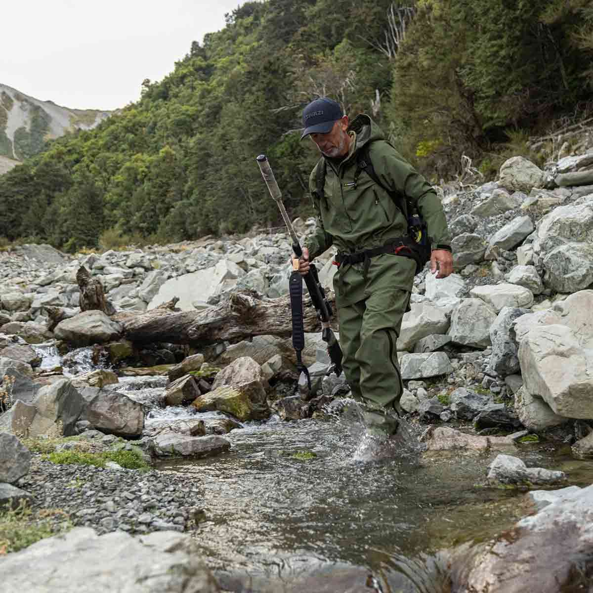 Swazi Rifleman Ultralite Overpants - Olive - Model