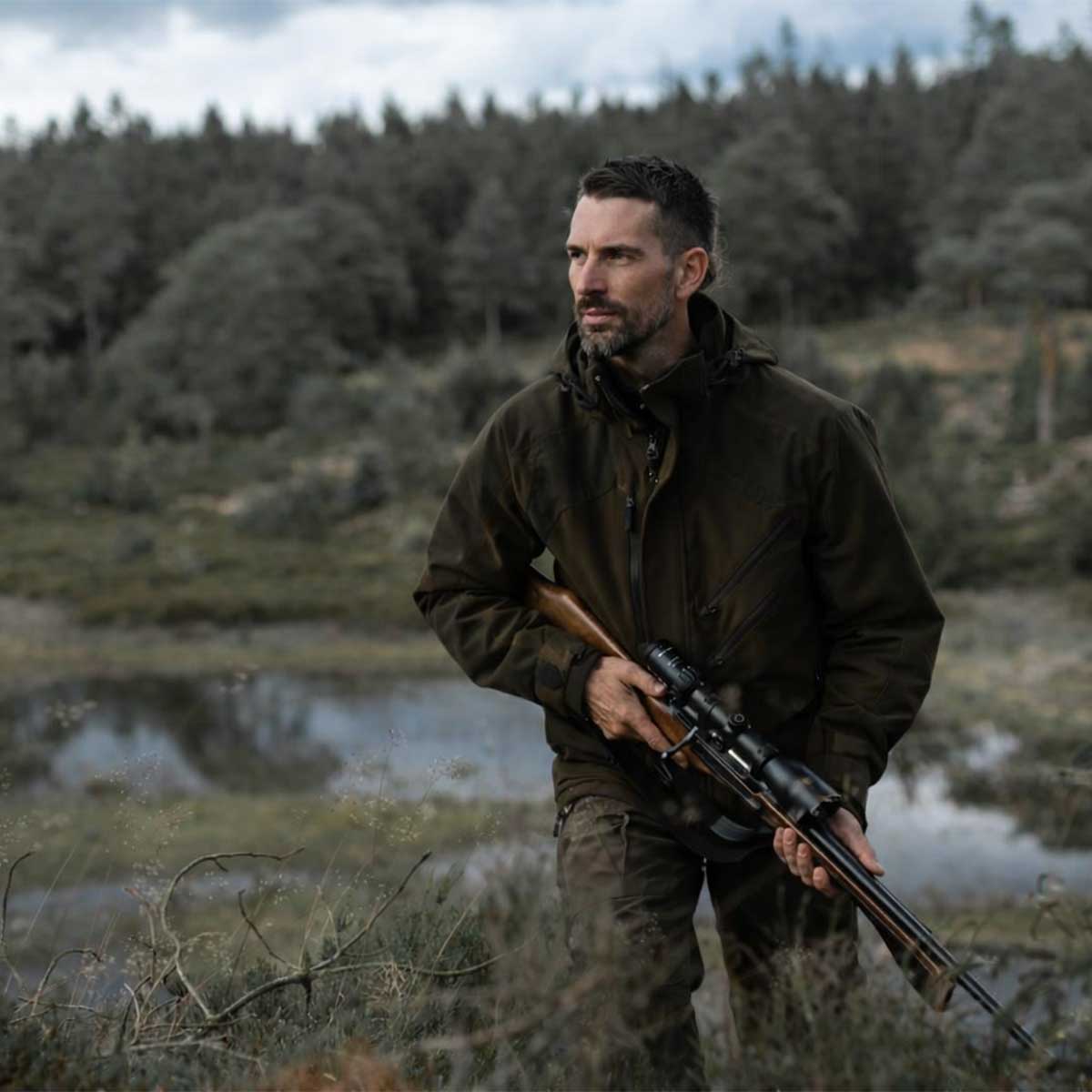 Northern Hunting Thor Ragnar G2 Hunting Jacket - Model