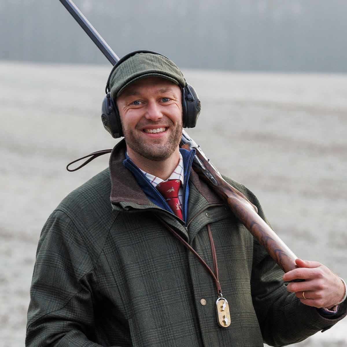 Laksen Willow Tweed Drivers Flat Cap - Model